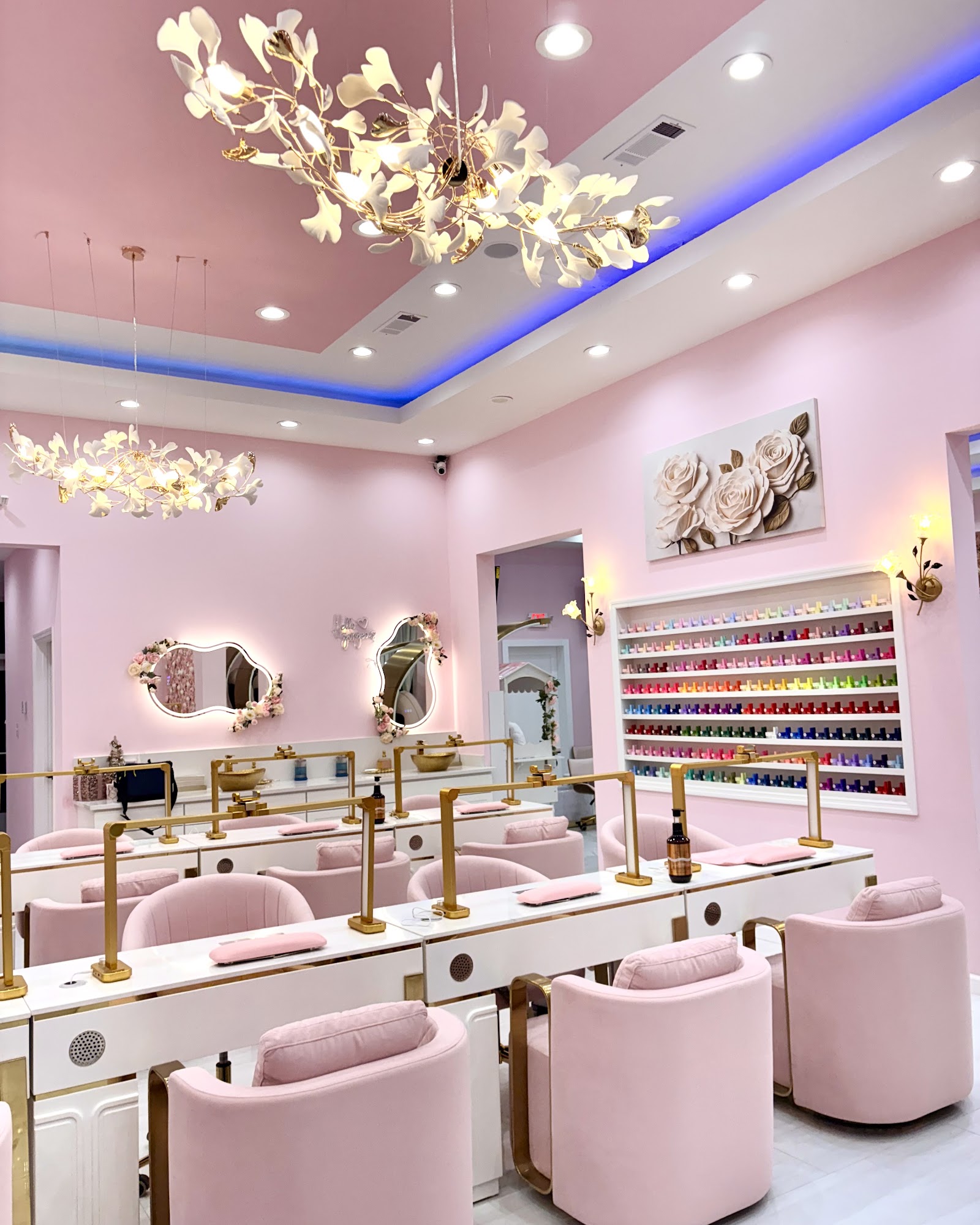 Rose Nail Lounge logo
