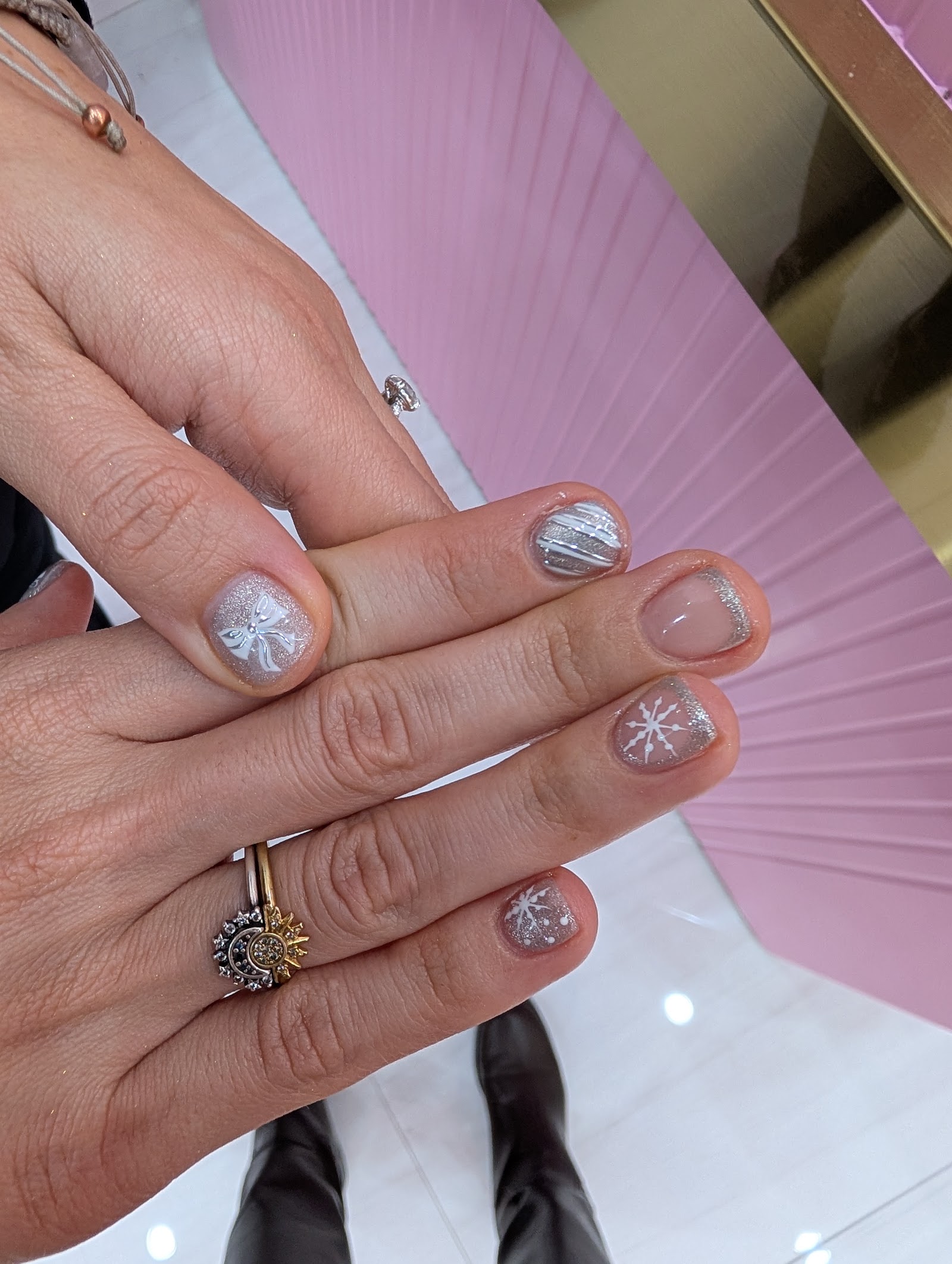 Rose Nail Lounge nail photo 1