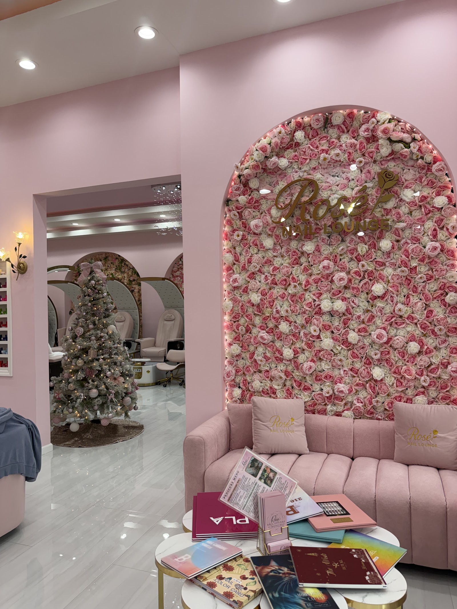 Rose Nail Lounge nail photo 5
